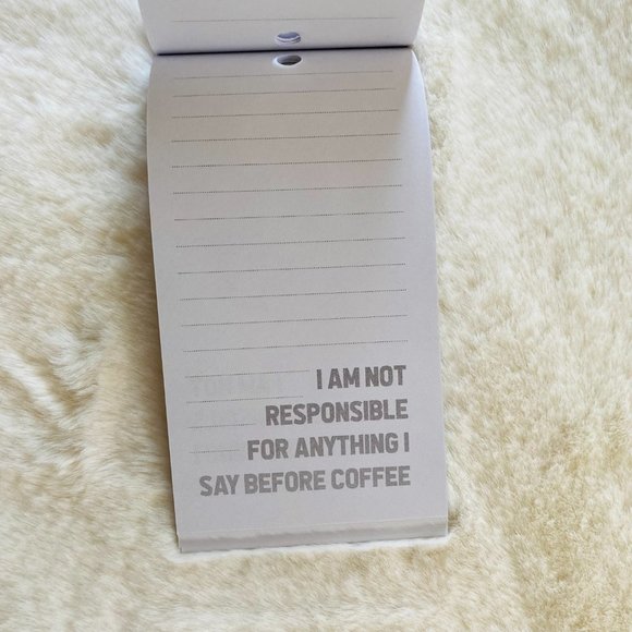 Humor Desktop Notepad "I Am Not Responsible for Anything I Say Before Coffee” - Picture 2 of 3
